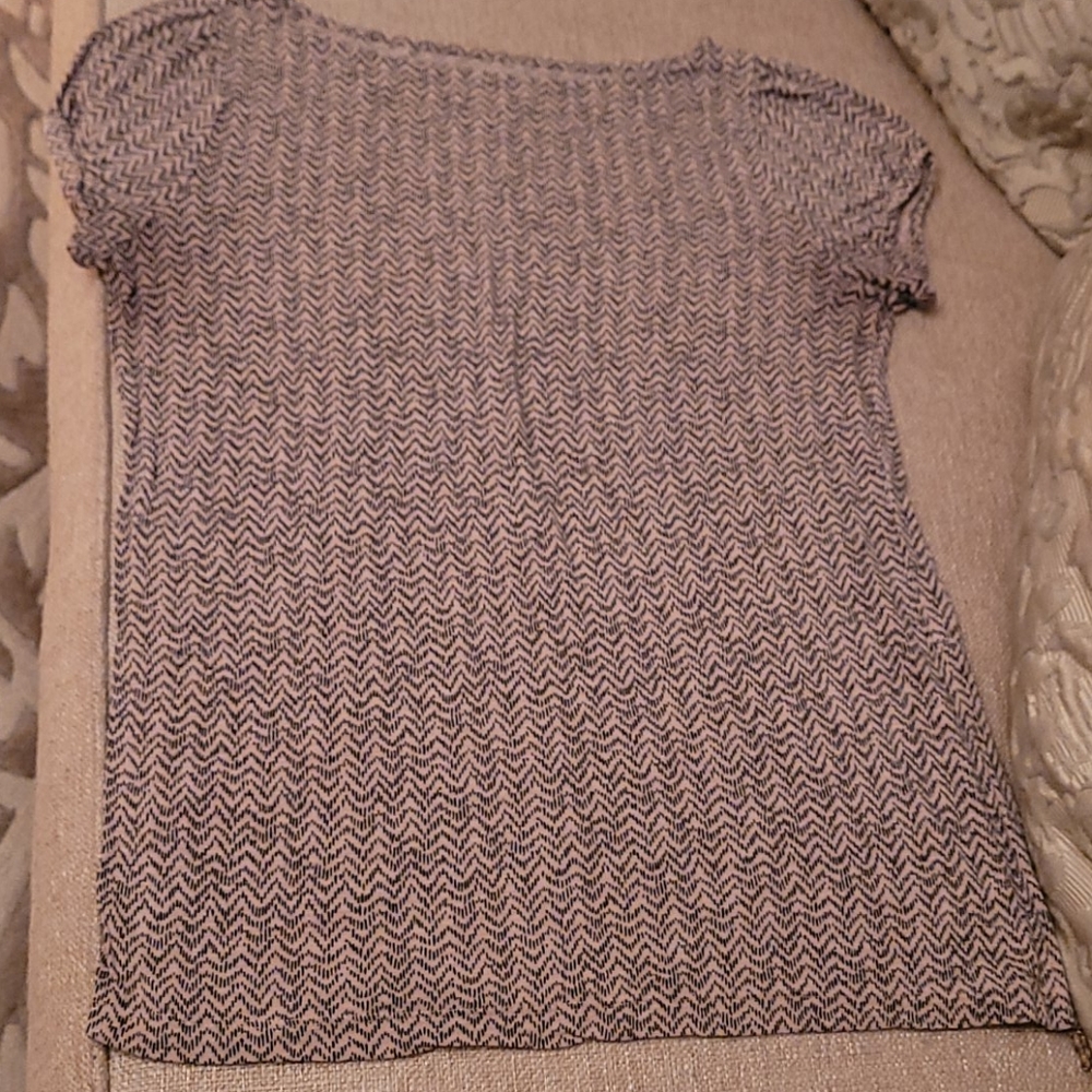 Cap sleeve top